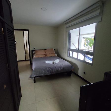 Habitacion Privada En Finca Turistica Hualcala La Mesa  Εξωτερικό φωτογραφία