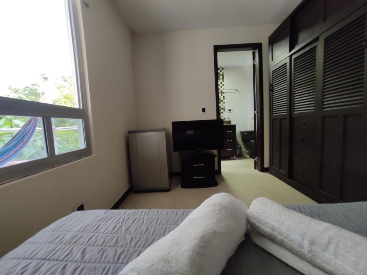 Habitacion Privada En Finca Turistica Hualcala La Mesa  Εξωτερικό φωτογραφία